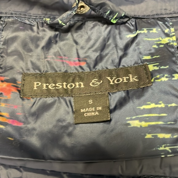 NWT Preston & York Down Packable Puffer Hooded Colorful Size small - Picture 2 of 7